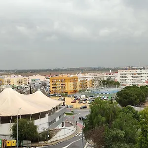Precioso En Sevilla. Camas